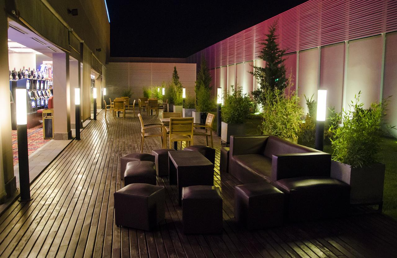 Hotel Y Casino Del Rio - General Roca Zewnętrze zdjęcie