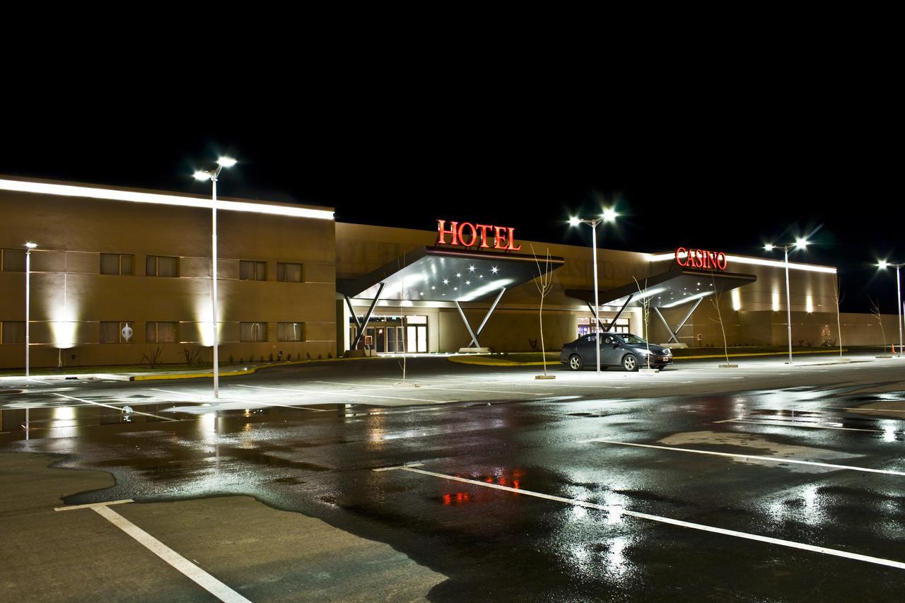Hotel Y Casino Del Rio - General Roca Zewnętrze zdjęcie
