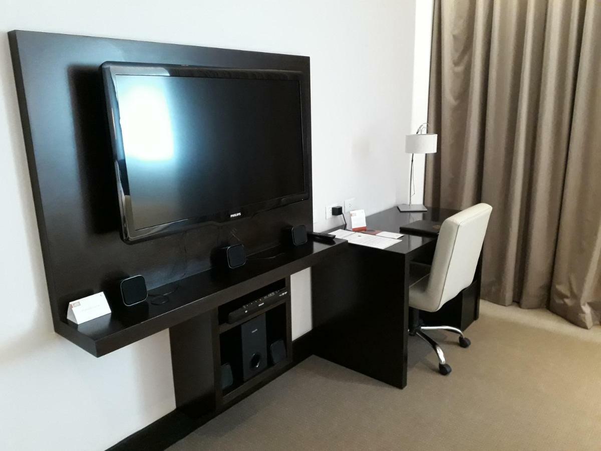 Hotel Y Casino Del Rio - General Roca Zewnętrze zdjęcie