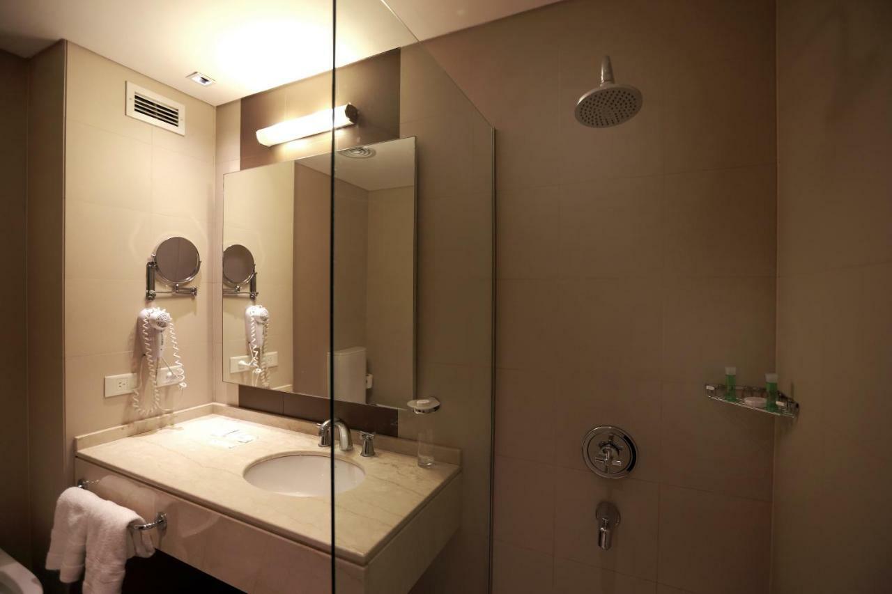 Hotel Y Casino Del Rio - General Roca Zewnętrze zdjęcie